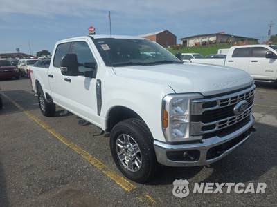 2025 Ford Super Duty F-250 XLT Crew Cab Medium Bed - zdjęcie 3 z 35 - miniatura