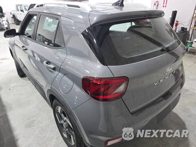 2021 Hyundai Venue SEL - zdjęcie 6 z 18 - miniatura