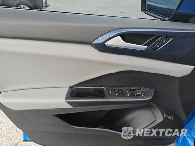 2022 Volkswagen Taos SE - zdjęcie 9 z 19 - miniatura