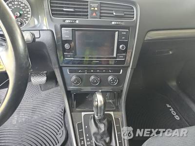 2018 Volkswagen Golf SportWagen S Wagon - zdjęcie 11 z 43 - miniatura