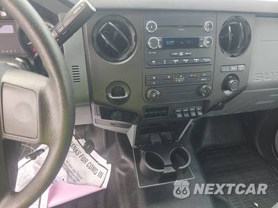 2015 Ford Super Duty F-350 Cab Chassis XL Regular Cab - zdjęcie 11 z 27 - miniatura