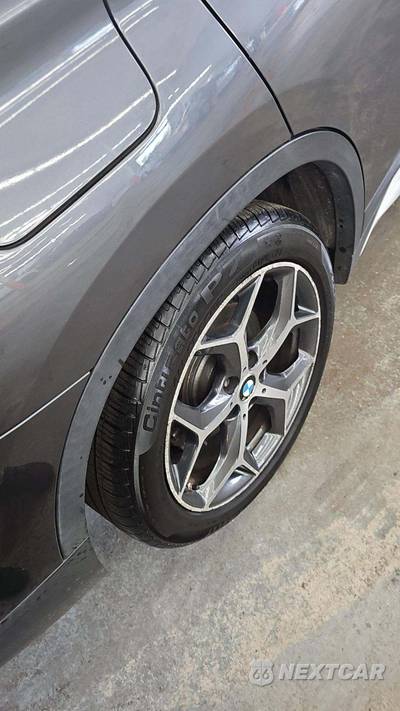 2016 BMW X1 Sports Activity Vehicle xDrive28i XLINE - zdjęcie 22 z 37 - miniatura