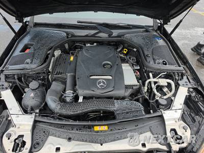2017 Mercedes-Benz E 300 Sport 4MATIC Sedan - zdjęcie 15 z 38 - miniatura