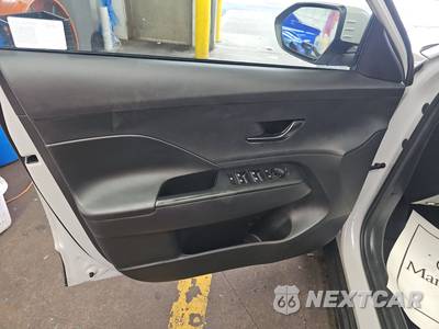2026 Hyundai Kona SE - zdjęcie 9 z 32 - miniatura