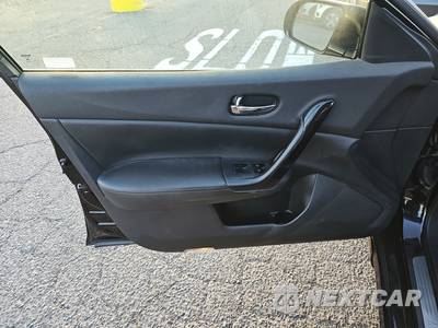 2010 Nissan Maxima 3.5 SV - zdjęcie 9 z 38 - miniatura