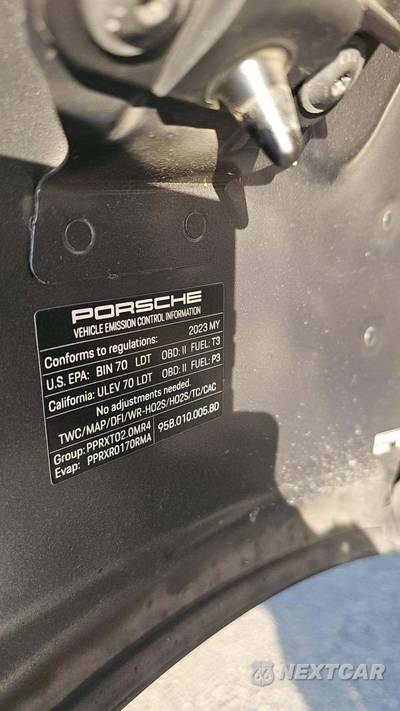 2023 Porsche Macan - zdjęcie 18 z 31 - miniatura