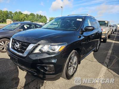 2020 Nissan Pathfinder S