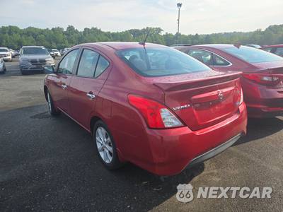 2015 Nissan Versa SL - zdjęcie 6 z 23 - miniatura