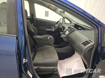 2012 Toyota Prius v Two - zdjęcie 8 z 35 - miniatura