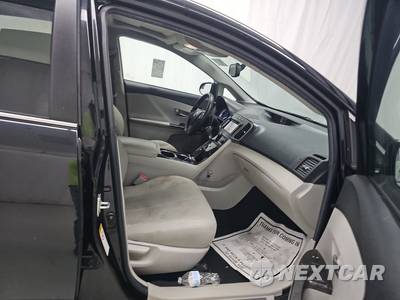 2013 Toyota Venza LE - zdjęcie 8 z 38 - miniatura