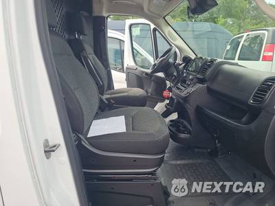 2025 Ram ProMaster 2500 Cargo Van Tradesman w/Passenger Seat Low Roof 136.0" WB - zdjęcie 8 z 24 - miniatura