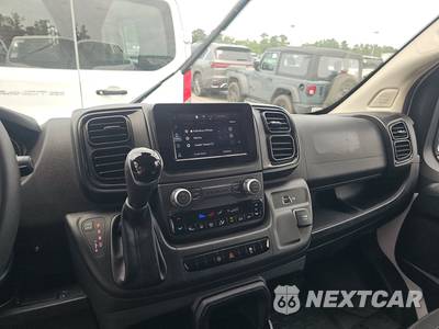 2025 Ram ProMaster 2500 Cargo Van Tradesman w/Passenger Seat Low Roof 136.0" WB - zdjęcie 11 z 24 - miniatura
