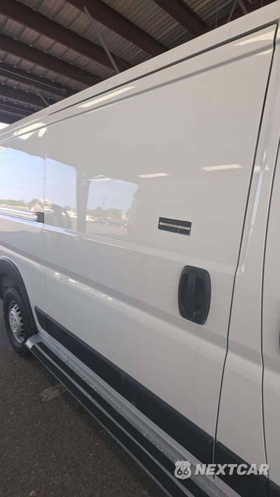 2025 Ram ProMaster 2500 Cargo Van Tradesman w/Passenger Seat Low Roof 136.0" WB - zdjęcie 18 z 31 - miniatura