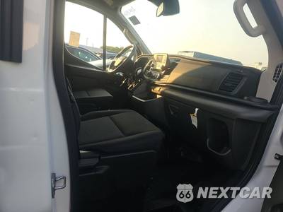 2025 Ford Transit 250 Cargo Van Low Roof 130.0" WB - zdjęcie 8 z 28 - miniatura