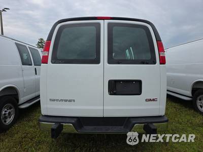 2025 GMC Savana 2500 Cargo Van 1WT 135.0" WB - zdjęcie 5 z 29 - miniatura