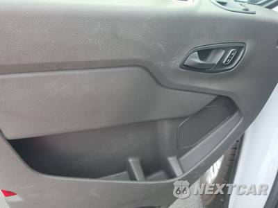 2025 Ford Transit 250 Cargo Van Low Roof 130.0" WB - zdjęcie 9 z 24 - miniatura