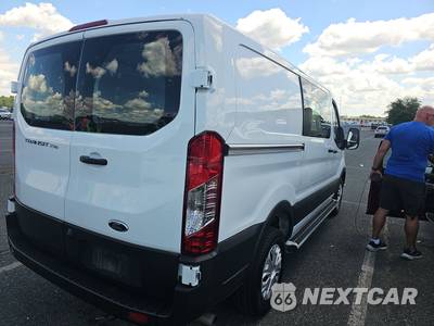 2025 Ford Transit 250 Cargo Van Low Roof 130.0" WB - zdjęcie 4 z 22 - miniatura