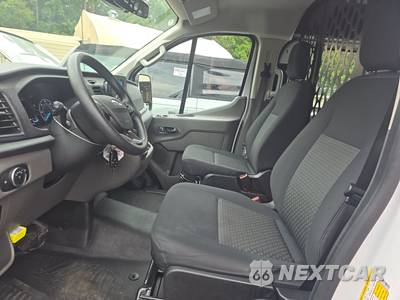 2025 Ford Transit 250 Cargo Van Low Roof 130.0" WB - zdjęcie 7 z 22 - miniatura