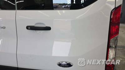 2025 Ford Transit 250 Cargo Van Low Roof 130.0" WB - zdjęcie 31 z 40 - miniatura