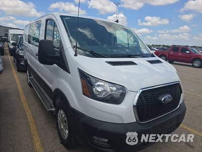 2025 Ford Transit 250 Cargo Van Low Roof 130.0" WB - zdjęcie 3 z 26 - miniatura