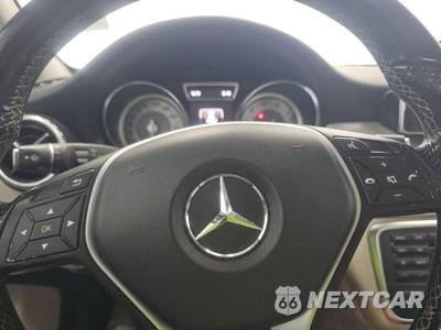 2015 Mercedes-Benz GLA 250 4MATIC - zdjęcie 10 z 31 - miniatura
