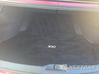 2011 Chrysler 300 Limited - zdjęcie 16 z 30 - miniatura