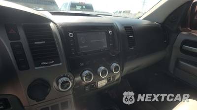 2015 Toyota Sequoia Limited - zdjęcie 26 z 35 - miniatura
