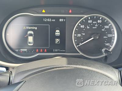 2025 Nissan Versa SV - zdjęcie 12 z 24 - miniatura