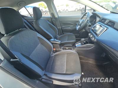 2025 Nissan Versa SV - zdjęcie 8 z 24 - miniatura
