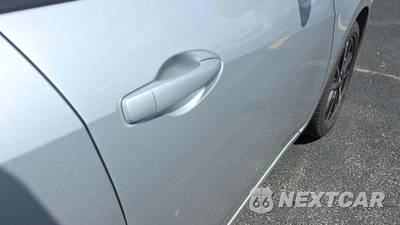 2025 Nissan Versa SV - zdjęcie 24 z 24 - miniatura