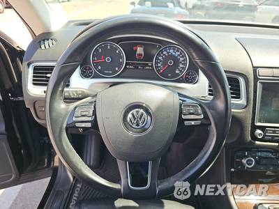 2015 Volkswagen Touareg TDI Lux - zdjęcie 10 z 29 - miniatura