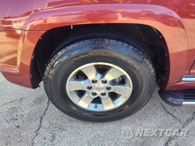 2011 Toyota 4Runner SR5 - zdjęcie 9 z 28 - miniatura