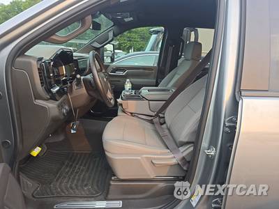2026 Chevrolet Silverado 2500HD LT Crew Cab Short Bed 1LT - zdjęcie 7 z 35 - miniatura