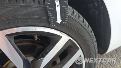 2016 Volkswagen Golf 1.8T SE Hatchback - zdjęcie 23 z 37 - miniatura