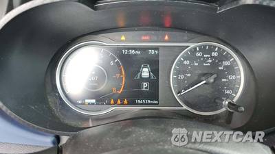 2023 Nissan Versa SV - zdjęcie 21 z 26 - miniatura