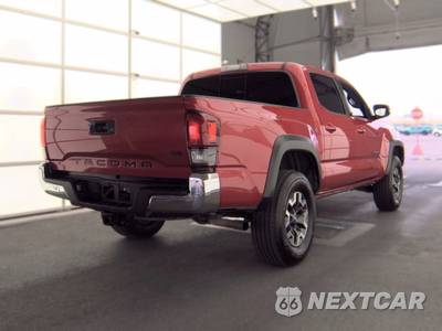 2019 Toyota Tacoma TRD Off-Road Crew Cab Medium Bed - zdjęcie 4 z 26 - miniatura
