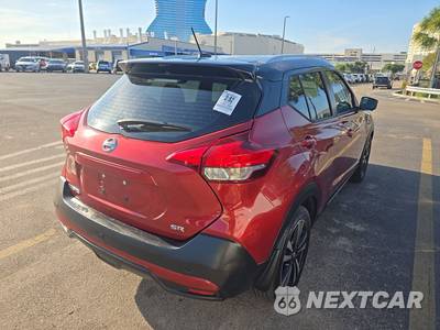 2018 Nissan Kicks SR - zdjęcie 4 z 18 - miniatura