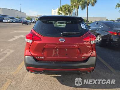 2018 Nissan Kicks SR - zdjęcie 5 z 18 - miniatura