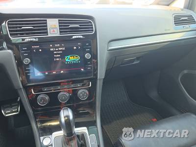2020 Volkswagen Golf GTI SE - zdjęcie 11 z 23 - miniatura