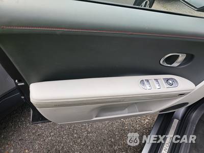 2023 Hyundai IONIQ 5 Limited - zdjęcie 9 z 49 - miniatura