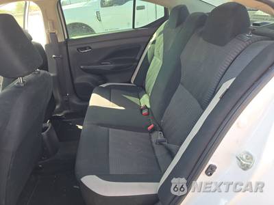2022 Nissan Versa SV - zdjęcie 13 z 30 - miniatura