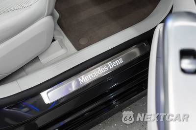 2023 Mercedes-Benz EQE 500 4MATIC Sedan - zdjęcie 15 z 58 - miniatura