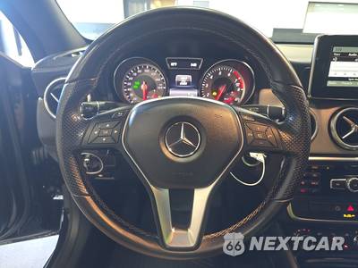 2014 Mercedes-Benz CLA 250 - zdjęcie 10 z 31 - miniatura