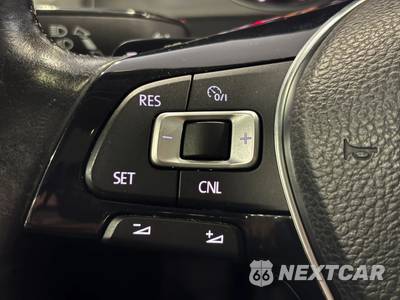 2015 Volkswagen Golf 1.8T S Hatchback w/Sunroof - zdjęcie 31 z 47 - miniatura