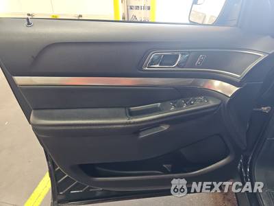 2019 Ford Explorer XLT - zdjęcie 9 z 35 - miniatura