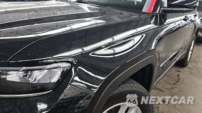 2023 Jeep Grand Cherokee Laredo - zdjęcie 31 z 32 - miniatura