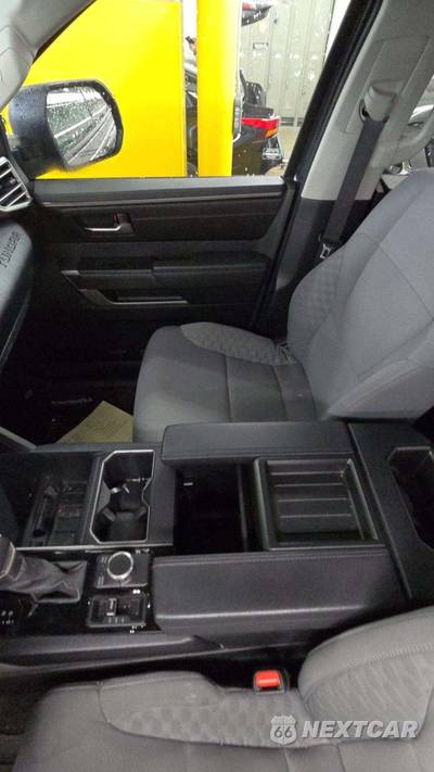 2023 Toyota Tundra SR5 Crew Cab Short Bed - zdjęcie 30 z 53 - miniatura