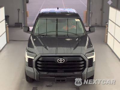 2023 Toyota Tundra SR5 Crew Cab Short Bed - zdjęcie 2 z 53 - miniatura