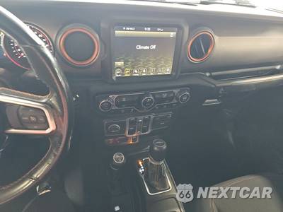 2020 Jeep Gladiator Mojave Crew Cab Medium Bed - zdjęcie 11 z 34 - miniatura