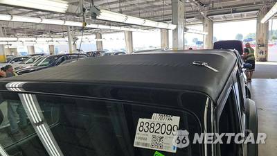 2020 Jeep Gladiator Mojave Crew Cab Medium Bed - zdjęcie 19 z 34 - miniatura